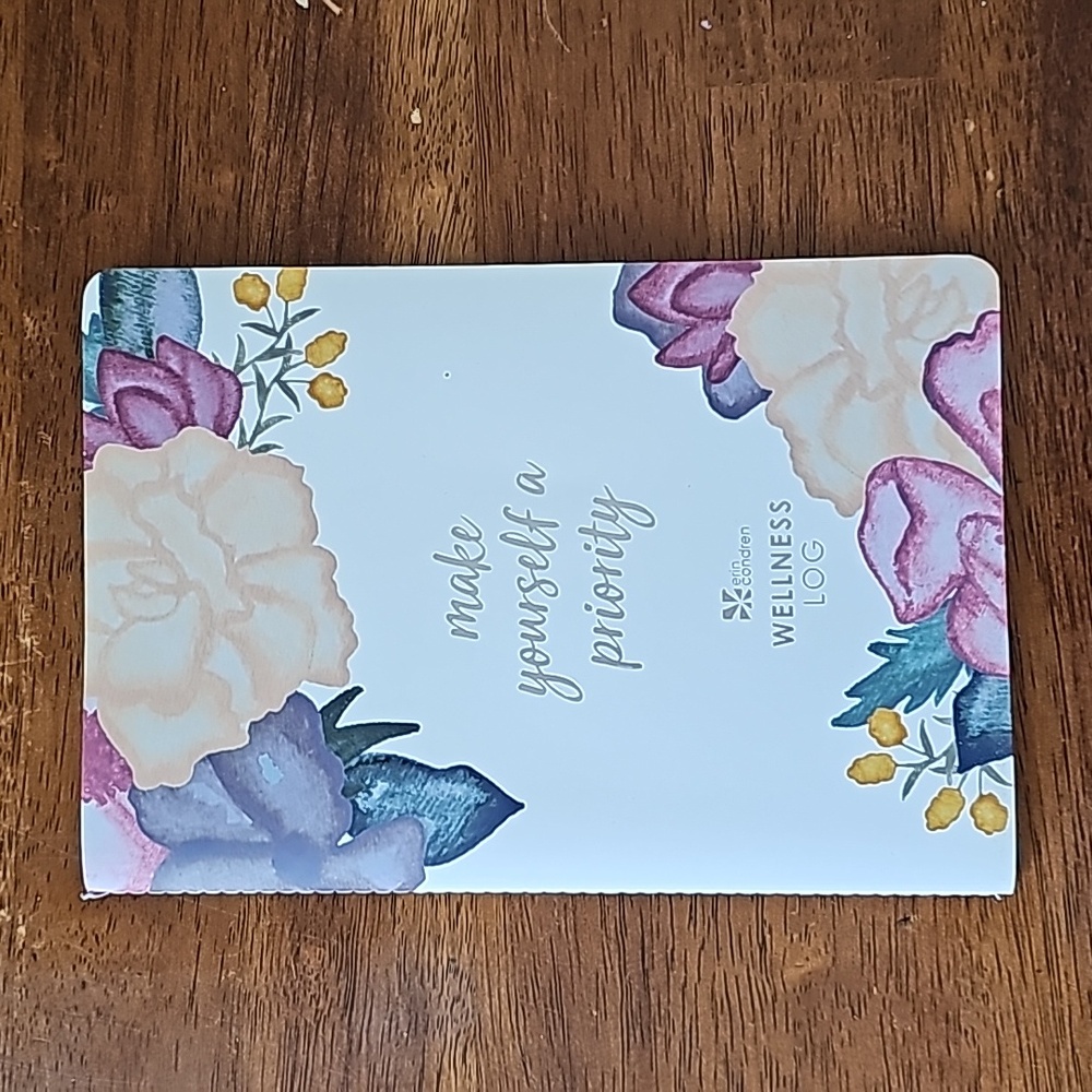 Erin Condren Wellness Log Petite Planner 5 1/2 X 8 inches